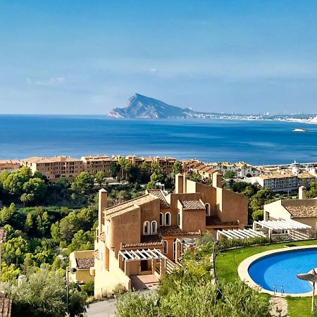 Charming Townhouse With Sea Views & Pool In Altea Villa Calpe Buitenkant foto