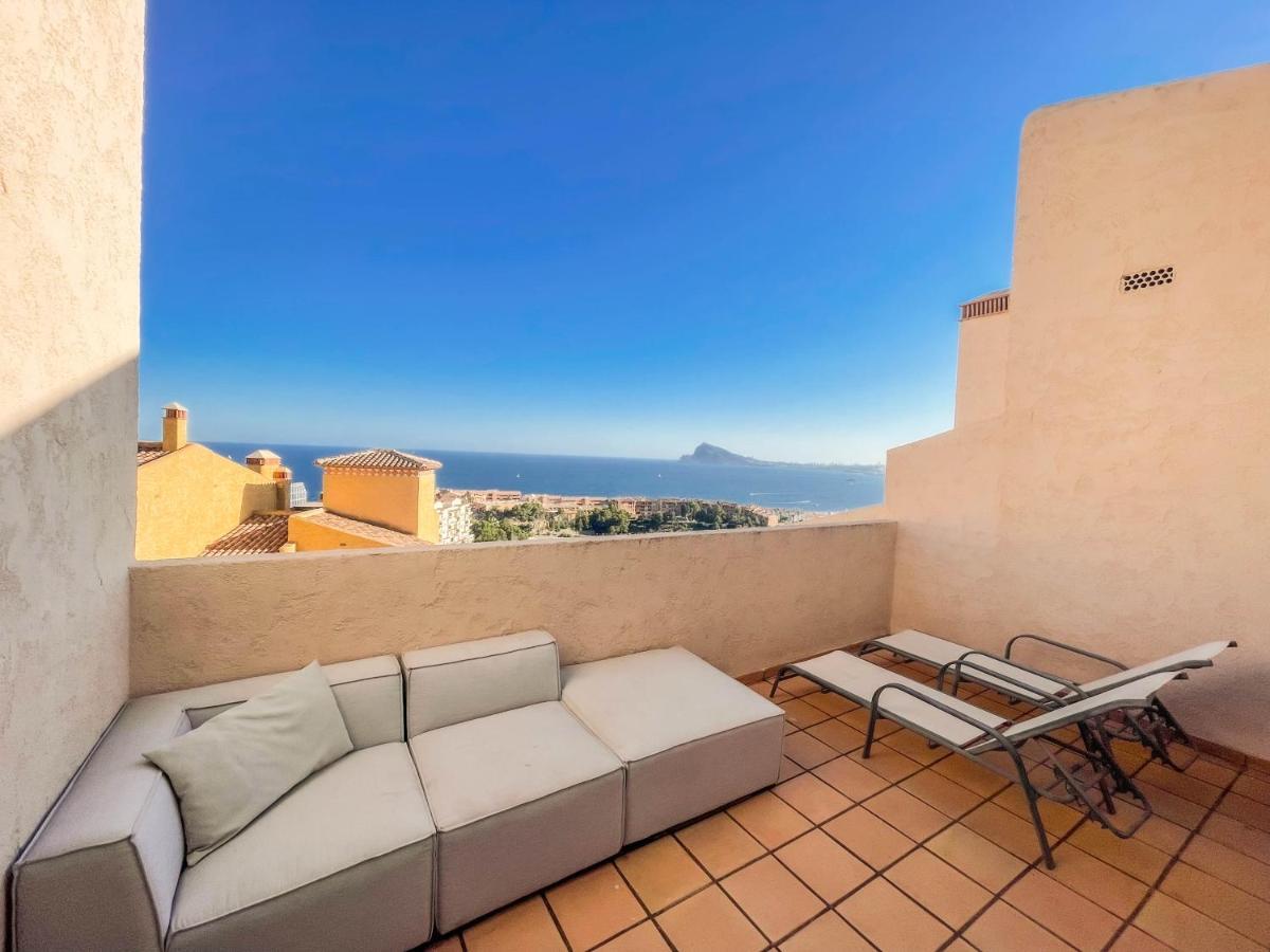 Charming Townhouse With Sea Views & Pool In Altea Villa Calpe Buitenkant foto