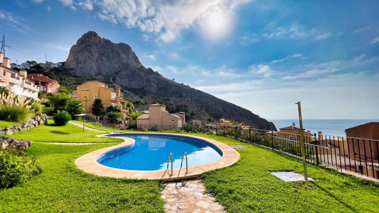 Charming Townhouse With Sea Views & Pool In Altea Villa Calpe Buitenkant foto
